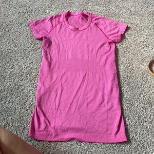 EUC Pink Lululemon Swiftly Tech Short Sleeve